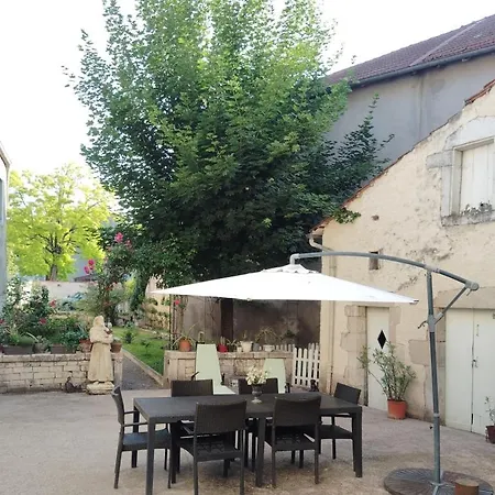 La Maison D'adele Neufchateau